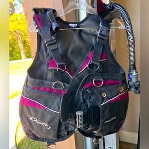 Women’s AQUALUNG BCD